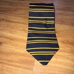 Tommy Hilfiger Silk Tie w/Navy and Yellow Stripes